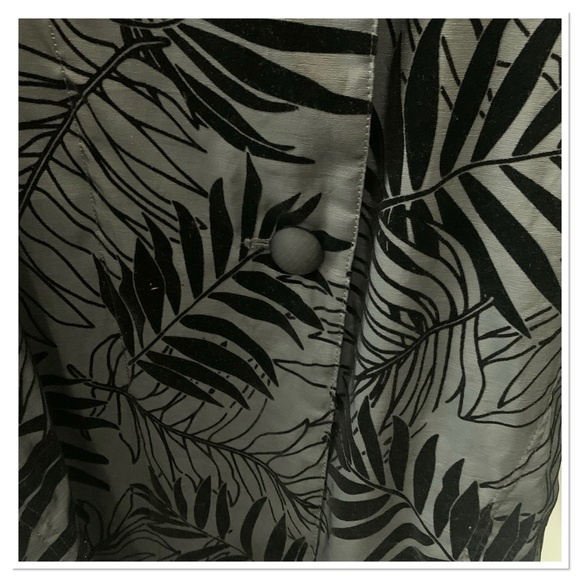 MYCRA PAC Short Donatella Palm Flock Reversible Coat Black - Picture 4 of 12